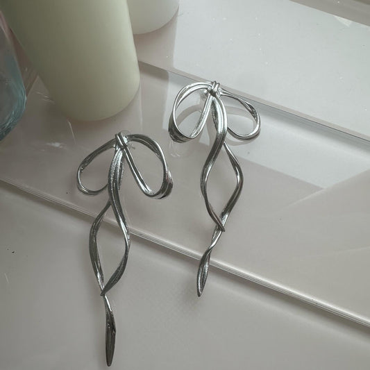 Bow-tiful Earrings