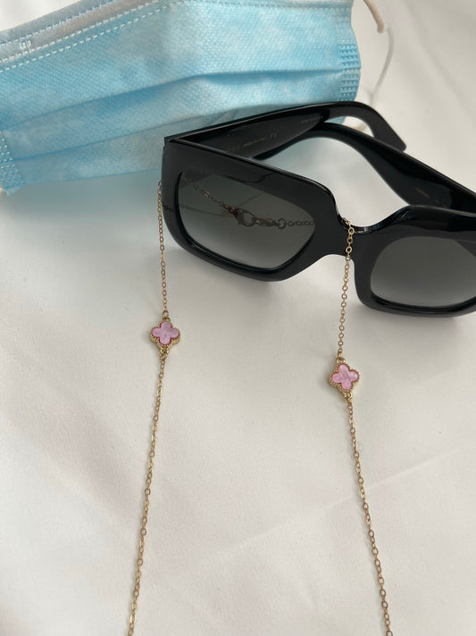 ꓭTB by E N Z 4Clover Chains